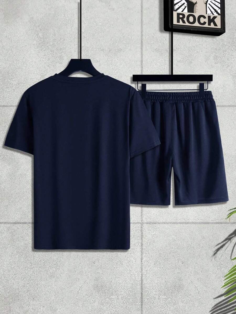 Manfinity Homme t-shirt and shorts set