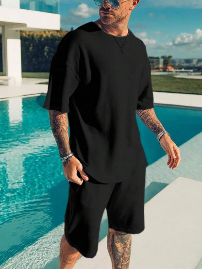 Manfinity Homme t-shirt and shorts set