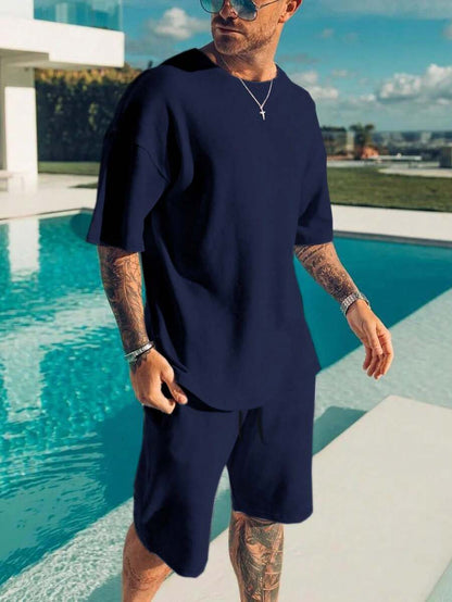 Manfinity Homme t-shirt and shorts set
