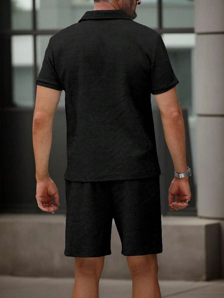 Manfinity Homme poloshirt and shorts set