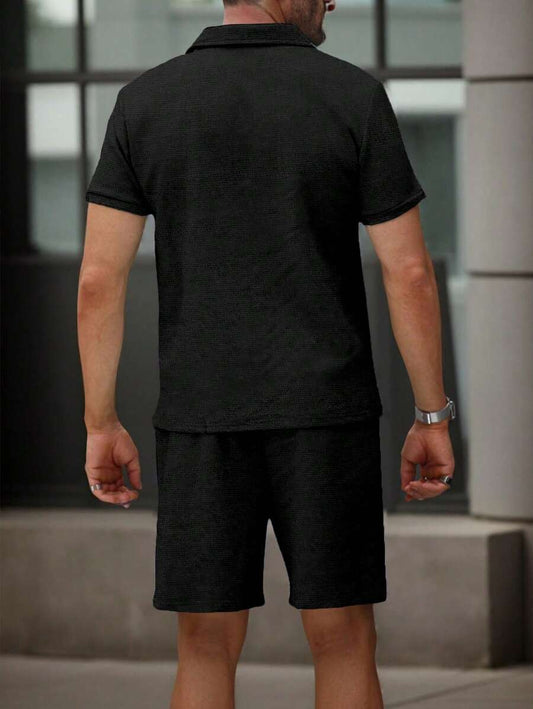 Manfinity Homme poloshirt and shorts set