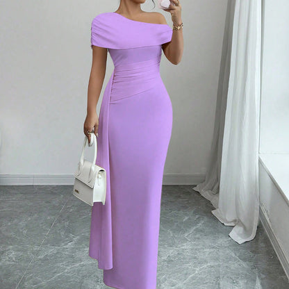 Eleganza Luxe Off-Shoulder Jurk – Champagne Beige Avondjurk