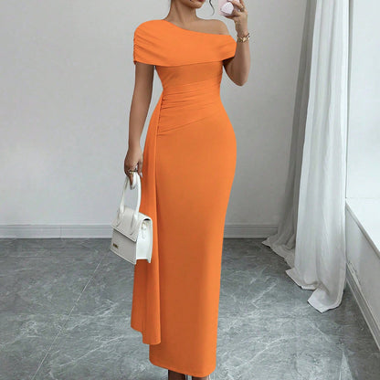 Eleganza Luxe Off-Shoulder Jurk – Champagne Beige Avondjurk